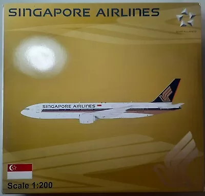 1:200 JC Wings B777-200ER Singapore Airlines • $390