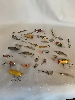 Lot Of Vintage Fish Hooks/lures. Around 20 • $20