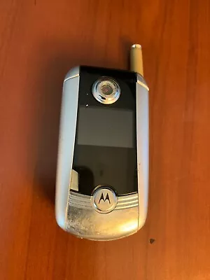 Motorola V Series V710 - Silver (Verizon) Cellular Phone !!For Parts Only! • $3.52