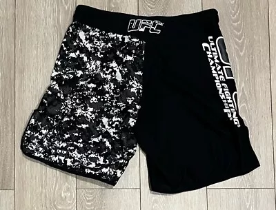 UFC Camo Shorts Adult 32 Black MMA Fighter Fighting Octagon Mens • $21