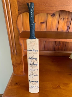 $400 • Buy Autographed Australian Cricket Mini Bat Memorabilia 