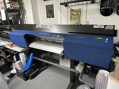 Roland TrueVIS SG2-300 Large Format Printer/Cutter. • $6500