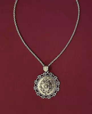 Vtg Whiting Davis Locket Medallion Necklace Gold Tone Chain Round Pendant Signed • $29.95