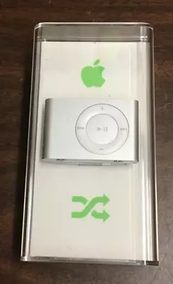 **Apple IPod Shuffle 2nd Gen Silver (1 GB)  A1204 PA564LL/A NEW Factory Sealed** • $65