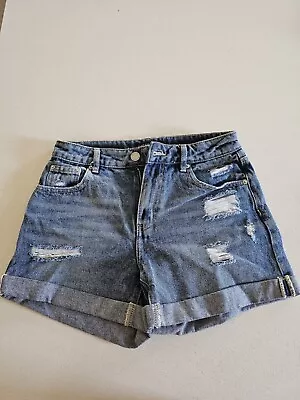 Decjuba Distressed Cuffed Denim Shorts Size 8 • $5