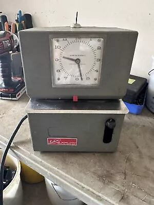 Vintage Lathem Corporation Model 2101 Punch Time Clock Recorder With One Key • $50