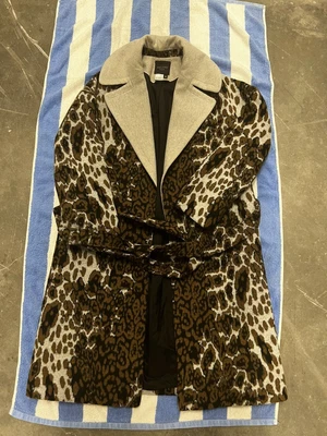 $29.99 • Buy Vintage Beige Coat Cheetah Print Coat Jacket Women’s MEDIUM