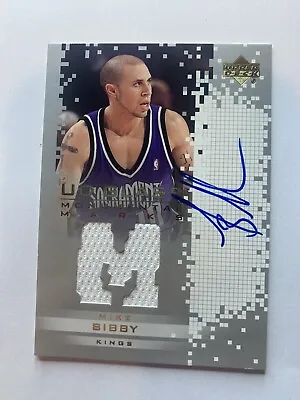 Mike Bibby - 2003/04 Upper Deck UD Glass Monumental Marks Autograph Auto Jersey • $29.99