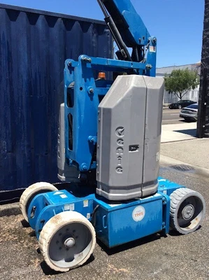 $18850 • Buy Genie Electric Articulating Boom Lift
