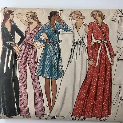 Vogue 8447 Wrap Robe Lingerie Sewing Pattern Size 8 Cut 5 Versions 1960s-‘70s • $15.49