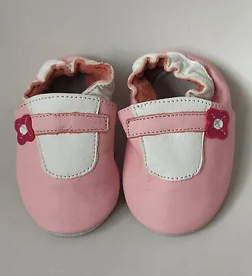 Brand New Girls' Soft Leather Baby Pram Shoes 6-12 Months • £4.55