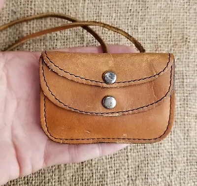$10 • Buy Vintage Tan Leather Coin Purse Double Section, Snaps & 14  Leather Cord 3.25 ×2 