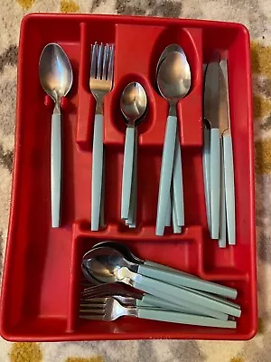 Vintage Stainless Bakelite Silverware Flatware 30 Piece Set Blue Mid Century • $39.99