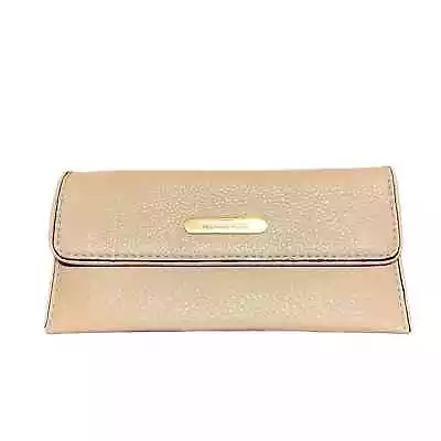 Michael Kors Austin Flat Continental Wallet Luggage • $40