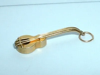 VINTAGE 9k YELLOW GOLD 3D MUSICAL GUITAR CHARM • $89