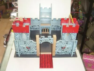 90'S VINTAGE WOODEN BUILDING TOY LARGE CASTLE MEDIEVAL MINT 18 X20  • $200.50