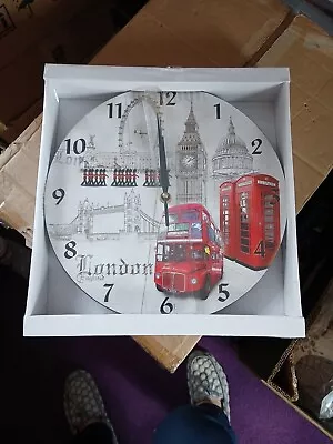 BNIB London Clock • £3