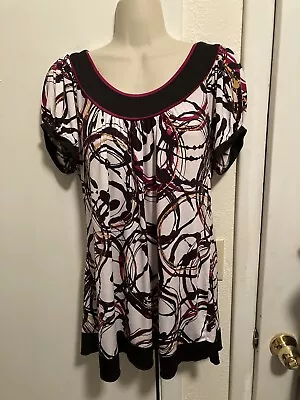 Women’s Maurice’s Graphic Design Short Sleeve Top Size XL • $3.50