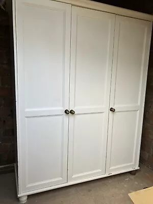 3 Door Wardrobe • £0.99