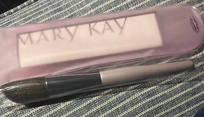 New Mary Kay Makeup Cheek Brush With Pink Carry Pouch / Sleeve ~ Full Size • $9.25