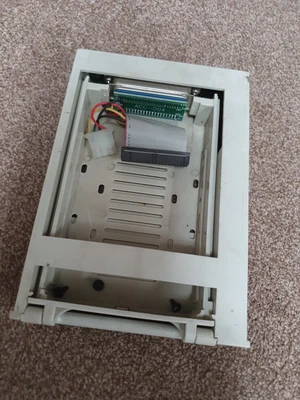 £50 • Buy Removable 5.25  Rack With Keylock For 3.5  Ide Pata Hard Disk Drive Caddy NO KEY