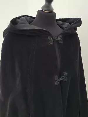 £65 • Buy Vintage Black Cloak 1 Size  Victorian Cord Hood Regency Widows Goth Steampunk