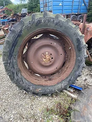 £275 • Buy Leyland 270 Tractor 13.6 R28 Wheels Tyres Ford