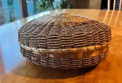 Maine Wabanaki  Passamoquody  Penobscot Split Ash & Sweet Grass Sewing Basket 8  • $25