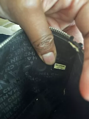 $400 • Buy Chanel Bag Vintage Black In Great Condition 