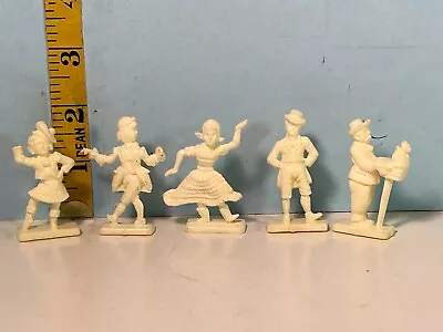 $4.50 • Buy 5 Vintage Cereal Premium Charm Van Brode Country Figures #C