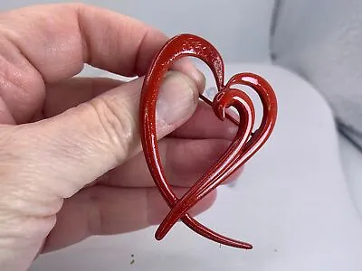 Valentine Heart Red M Jent Vintage Metal Brooch Pin M-2172 • $9.99