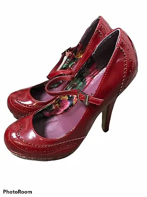 Madden Girl Women 6 Red Patent Pumps Wingtip Mary Jane Shallis High Heels • $19.85