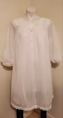 Vanity Fair Vintage Peignoir Set Nightgown Robe Lace Chiffon Romantic Bridal M • $15