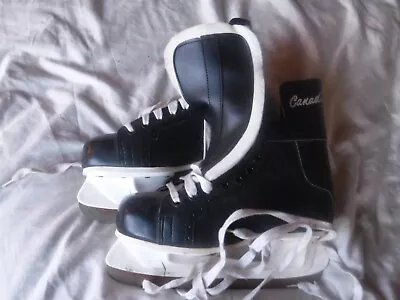 Canadian Flyer Ice Hockey Skates Mens Size 9 Pre Owned • $28.88