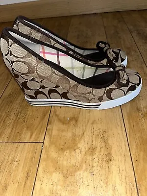 $20 • Buy Coach Brown Sweetie Q284 Wedge Sneakers Canvas W/ Bow Women's Size 6M No Box
