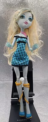 2011 Monster Lagoona Blue High Mad Science Incomplete! • $20