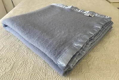 Harvey Norman L’Avenue Blue Pure Aussie Wool Super King Blanket 280 Cm X 250 Cm • $159