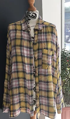 £7 • Buy Fantastic Yellow Checked Shirt From Hollister Size L BNWOT