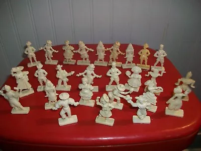 26-Vintage Cereal Prize Van Brode Co. Plastic Figures From Around The World 1950 • $24