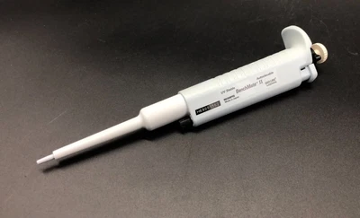 $99 • Buy Oxford Benchmate II MicroPipette 0.5-10µL P10 Single Channel Manual Pipette