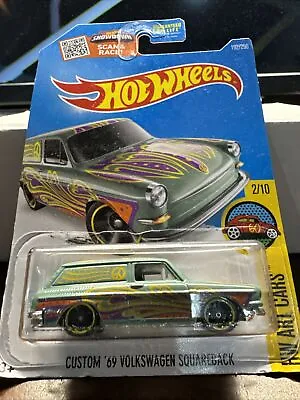 Hot Wheels Custom 69 Volkswagen Squareback • $4