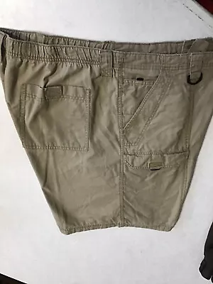 Men’s Wrangler Cotton Khaki Shorts Lots Of Pocketssz 44 • $6.99