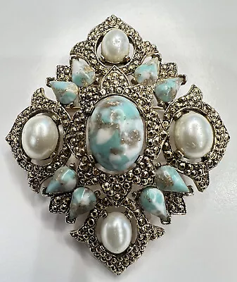 Vintage Sarah Coventry Gold Tone South Western Faux Turquoise Pearl Brooch Pin • $14.95