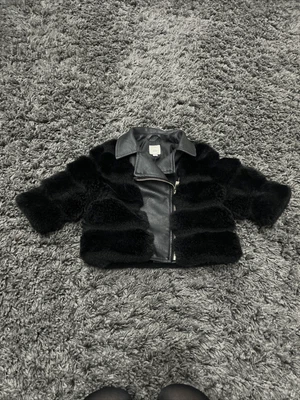 £15 • Buy Stunning Girls River Island Black Leather And Fur Jacket 9-12months Cost £70