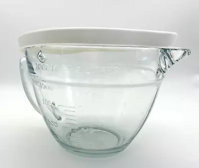 PAMPERED CHEF 8 Cups 2 Qt Quart Glass Measuring Mixing Batter Bowl WITH Lid • $24.95