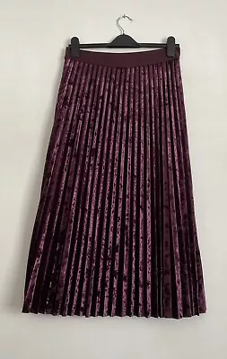 Country Casuals Velvet Wine Plum Pleated Skirt Elasticated Waist Band Size 12 • £14.50