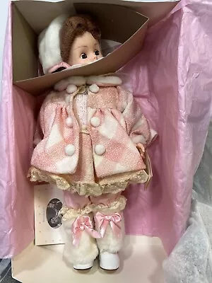 Madame Alexander 20  Snowflake Kelly Doll Never Removed From Box #29190 • $145