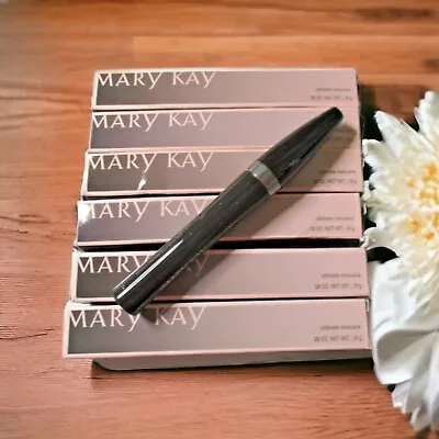 Mary Kay ~ Ultimate Mascara ~ Black ~ New In Box • $14.99