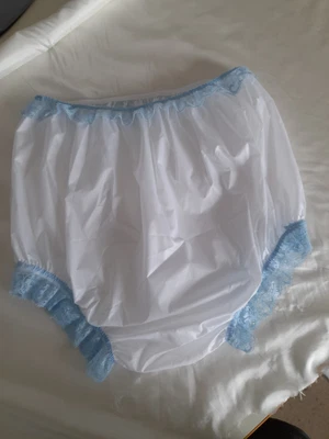 £22.99 • Buy Ladies Unisex  Incontinence WATERPROOF Briefs Pants Knickers Hospital - UK MADE