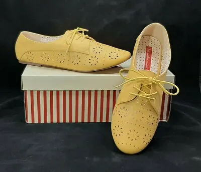 B.A.I.T. Yellow Tie Shoes 8.5 Oxford Flats W Flower Cutouts ModCloth Emsee • $2027.99